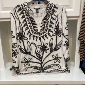 Lauren Michelle Black and White Floral Embroidered Blouse
